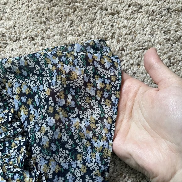 - Ann Taylor - Blue and Green Floral Pleated Short Sleeve A-Line Dress - Picture 4 of 7